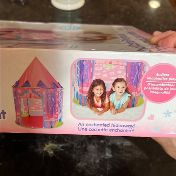 Princess Royal Castle Playhouse Pink and Purple Imagination Play - New In Box - Picture 6 of 8